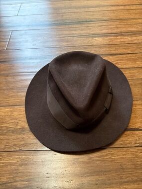INDIANA JONES Officially Licensed  100% Wool  Brown Hat Size Small